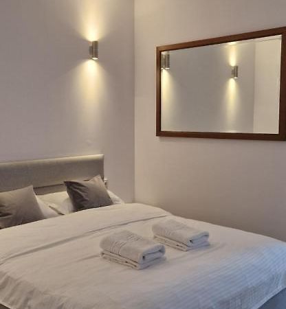 Hotel Modern House Sighetu Marmaţiei Esterno foto